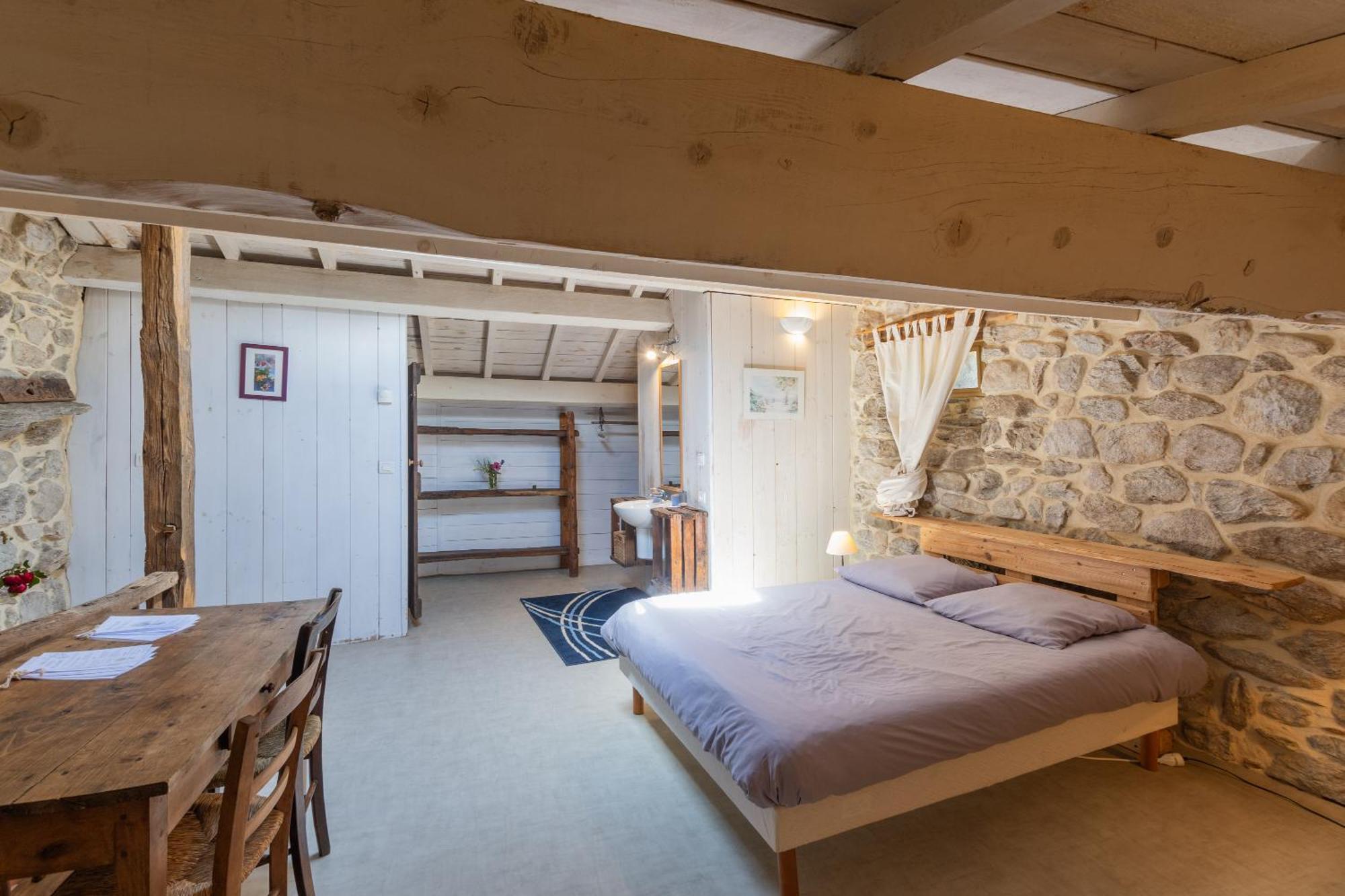 Les Chambres De La Ferme De Chalas Valgorge Zewnętrze zdjęcie